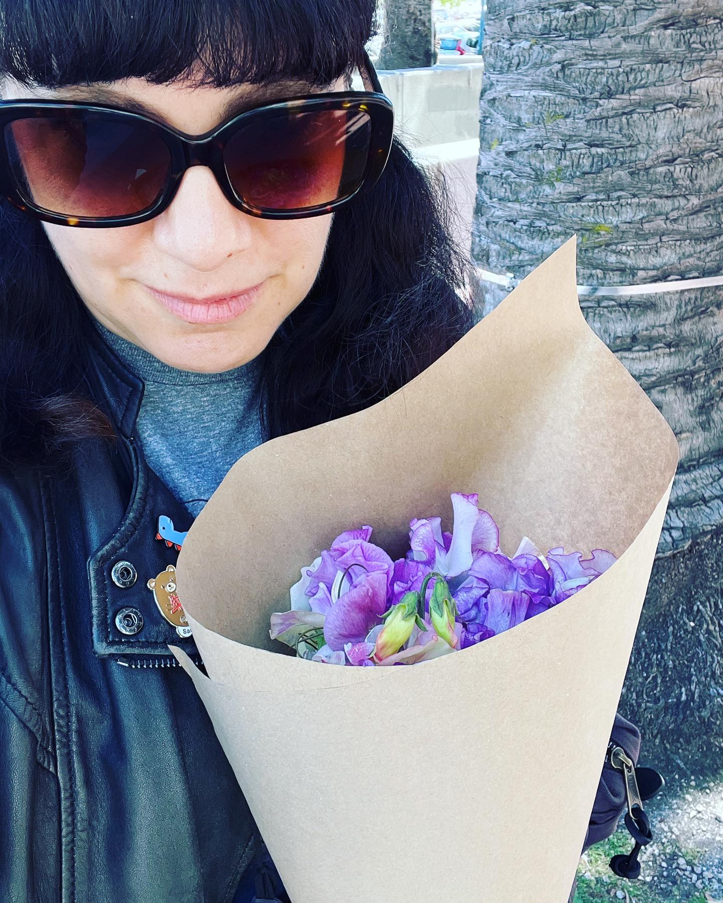 Farmers market trip today to the @ferrybuilding  Did the cliched thing and bought a bunch of flowers #sweetpeas for my apartment.