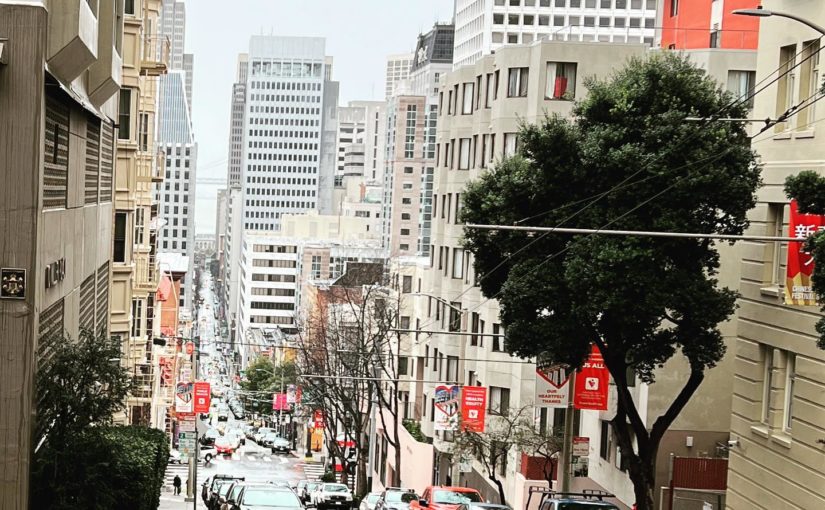 Last week waiting for the bus in the rain. #rainysf #chinatown #umbrella